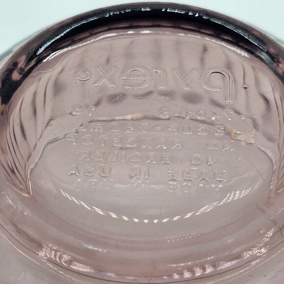 Pyrex Sculptured Cranberry Serving Bowl 6" ribbed patterned glass translucent - Picture 5 of 9